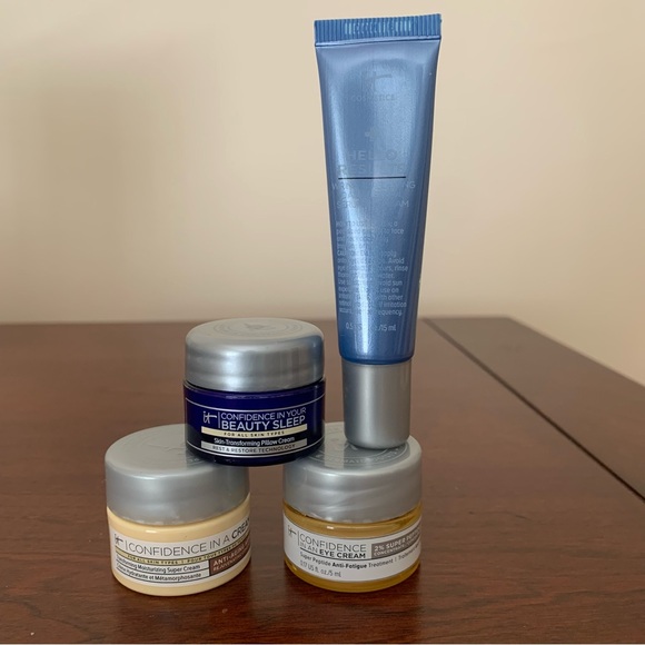 NWT IT Cosmetics Bundle Skin Care Deluxe Mini Travel Set - Picture 2 of 14